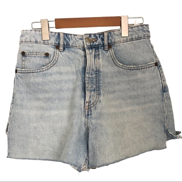 Zara Pants - Zara distress denim shorts
